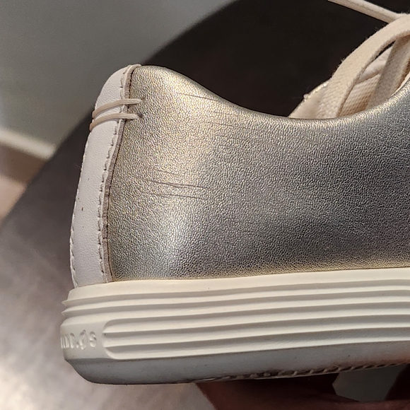 Cole Haan Grand Crosscourt Womens 5.5B Gold Lace Up Casual Sneakers - Picture 11 of 14